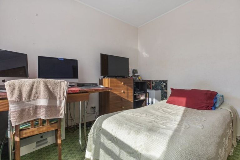 Photo of property in 36 Cranmere Crescent, Mangere East, Auckland, 2024