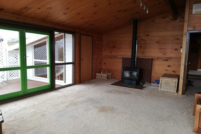 Photo of property in 35 Mulberry Street, Maungaraki, Lower Hutt, 5010