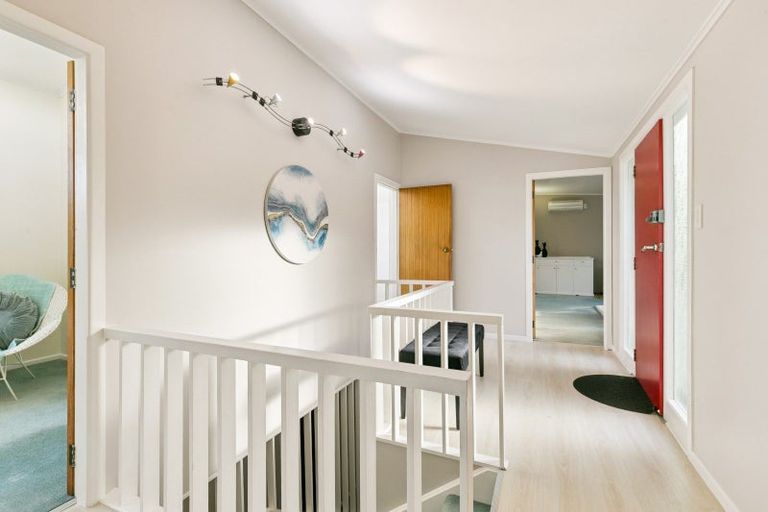 Photo of property in 5 Kau Kau Way, Ngaio, Wellington, 6035