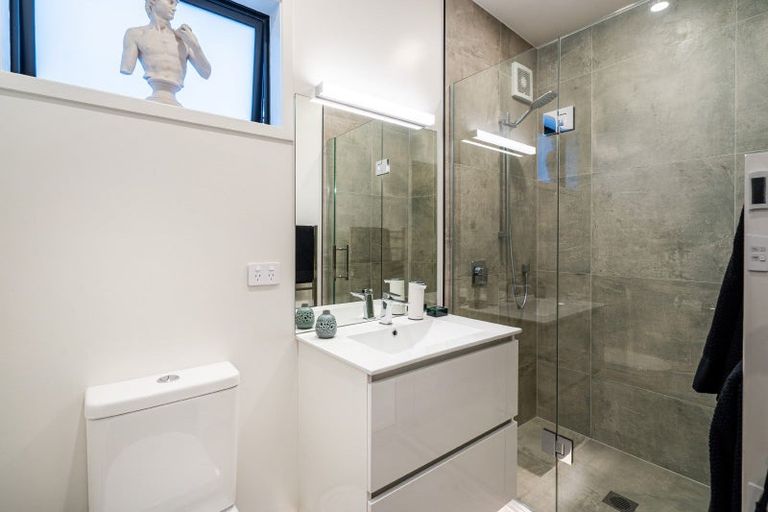 Photo of property in 18b Apirana Avenue, Glen Innes, Auckland, 1072