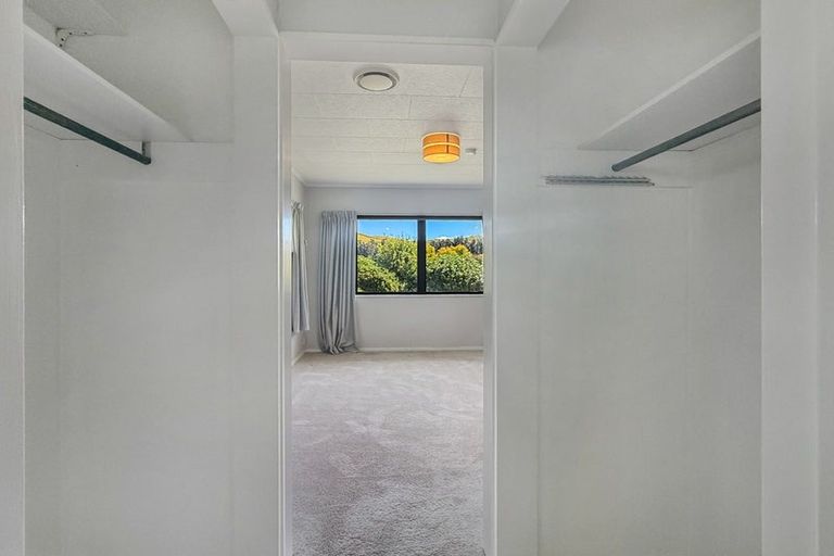 Photo of property in 8 Churchill Drive, Taradale, Napier, 4112