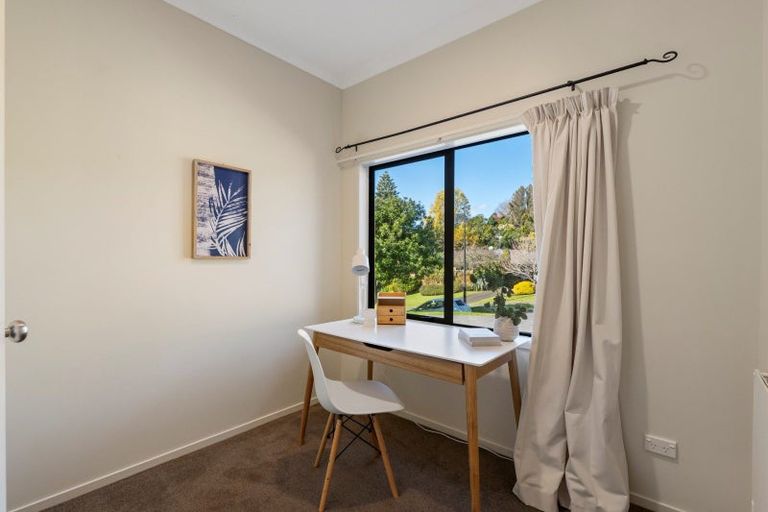 Photo of property in 11 Hawk Place, Welcome Bay, Tauranga, 3112