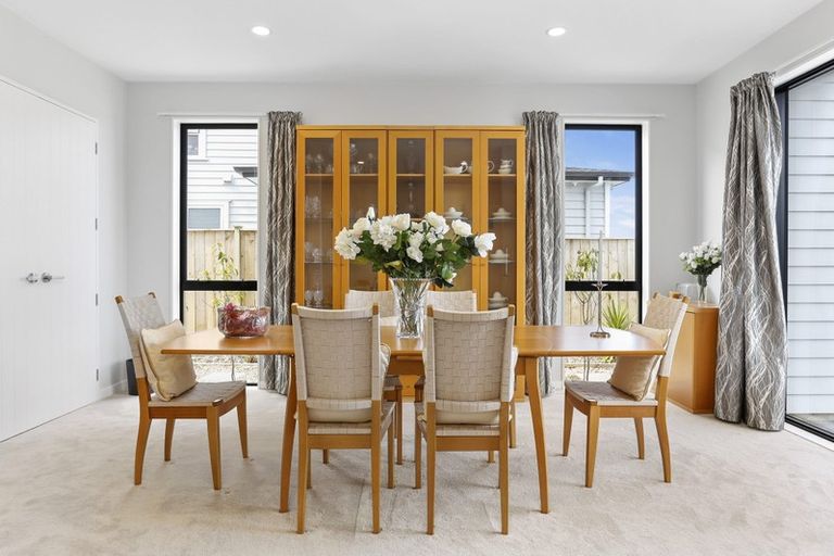 Photo of property in 127 Colonial Drive, Silverdale, 0932