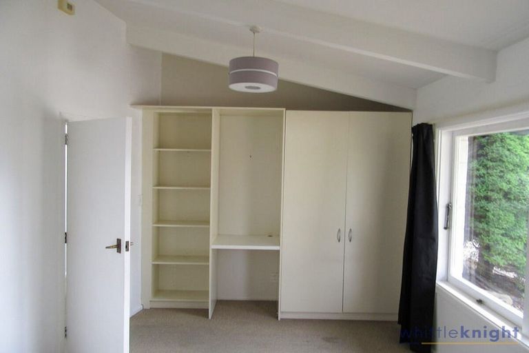 Photo of property in 12 Burrows Place, Ilam, Christchurch, 8041