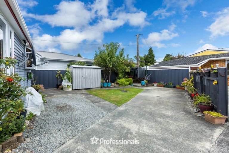Photo of property in 18 Seddon Street, Wallaceville, Upper Hutt, 5018