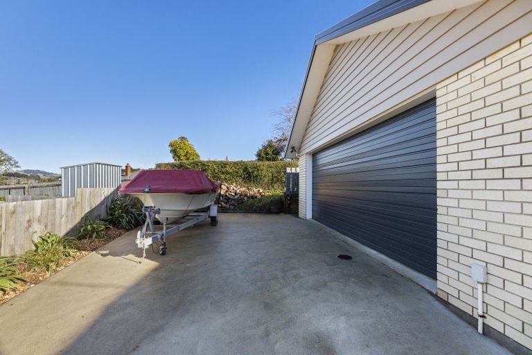 Photo of property in 18 Goddard Way, Sawyers Bay, Port Chalmers, 9023