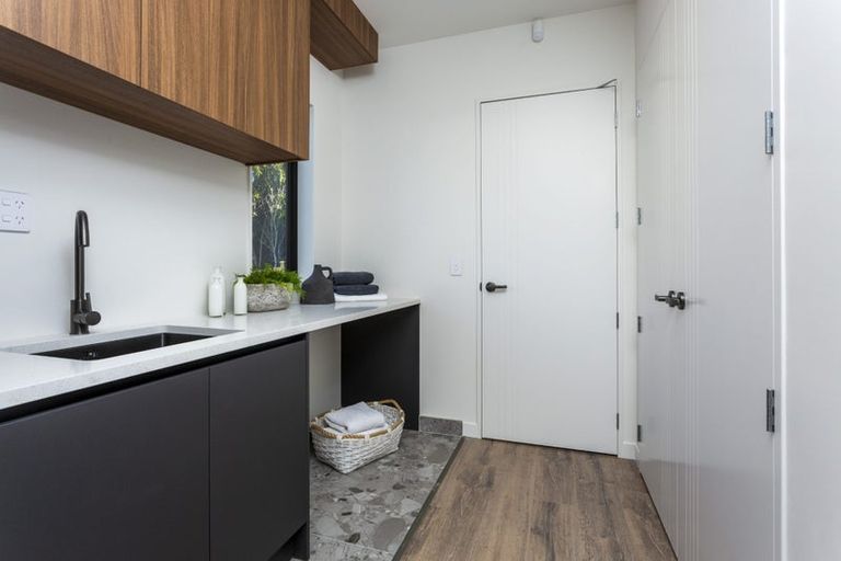 Photo of property in 55a Watea Road, Torbay, Auckland, 0630