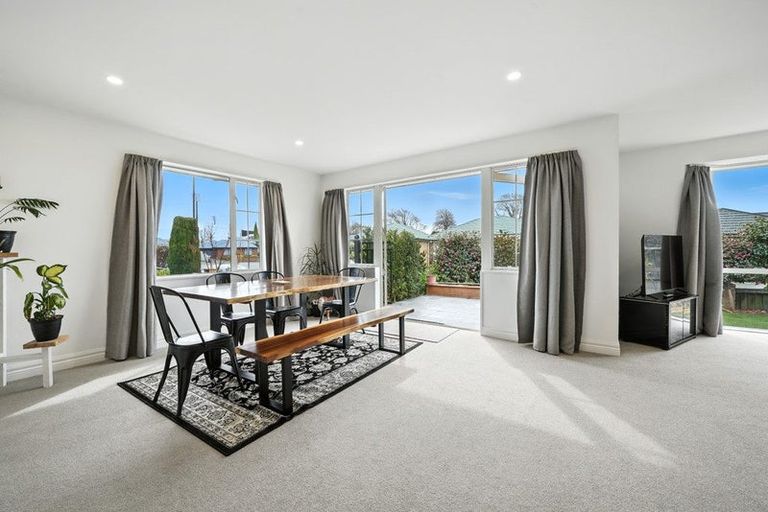 Photo of property in 43 Parade Court, Addington, Christchurch, 8024