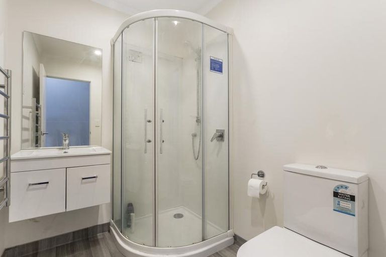 Photo of property in 96 Harbour Terrace, North Dunedin, Dunedin, 9016