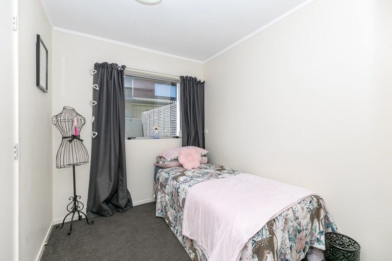 Photo of property in 52b Hooker Avenue, Chedworth, Hamilton, 3210