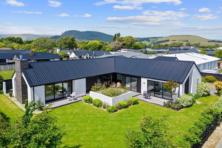 Photo of property in 1 Ardrossan Way, Tai Tapu, 7672
