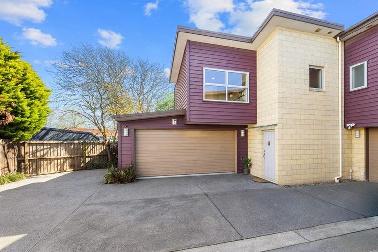 Photo of property in 11b Burlington Street, Sydenham, Christchurch, 8023
