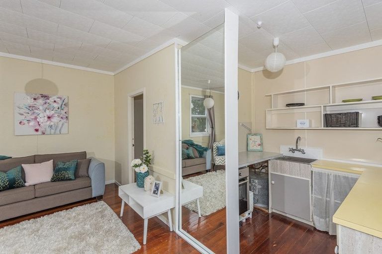 Photo of property in 965 Pataua Road North, Whareora, Whangarei, 0175