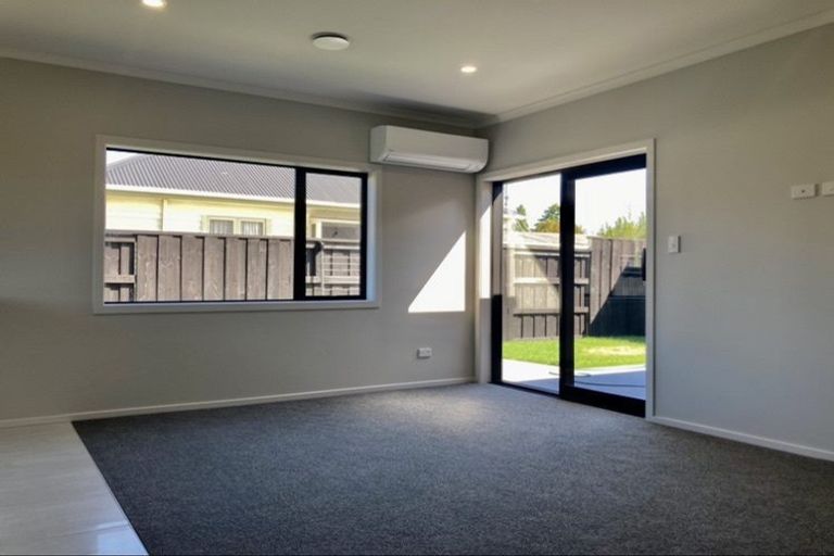 Photo of property in 2c Carey Street, Maeroa, Hamilton, 3200