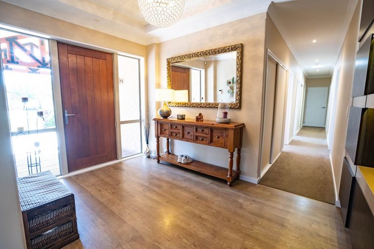 Photo of property in 2 Fairhurst Place, Rolleston, 7614