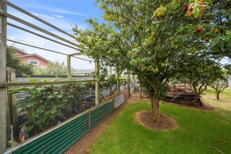 Photo of property in 425 Waihi Road, Normanby, Hawera, 4614