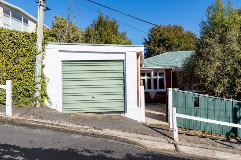 Photo of property in 23 Hereford Street, Roslyn, Dunedin, 9010