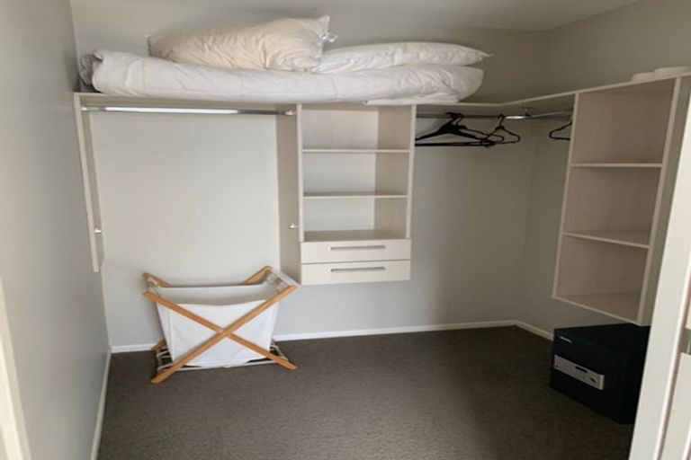 Photo of property in 386a East Coast Road, Sunnynook, Auckland, 0630