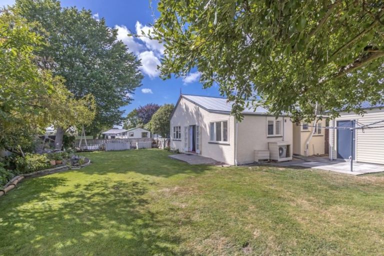 Photo of property in 10 Sefton Street, Belfast, Christchurch, 8051