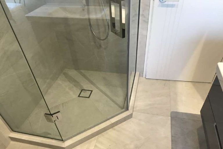 Photo of property in 2 Veneta Close, Flat Bush, Auckland, 2019