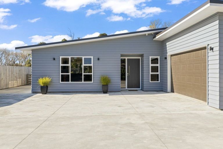 Photo of property in 83a Pukepapa Road, Marton, 4710