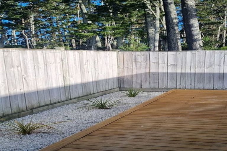 Photo of property in 28 Konoba Avenue, Kumeu, 0810