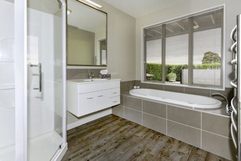 Photo of property in 17 Mchugh Crescent, Darfield, 7510