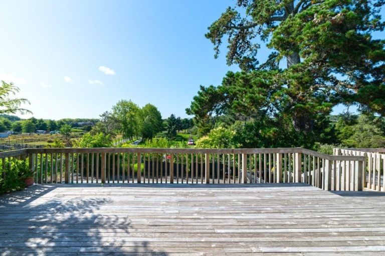 Photo of property in 212 Pine Valley Road, Dairy Flat, Silverdale, 0992