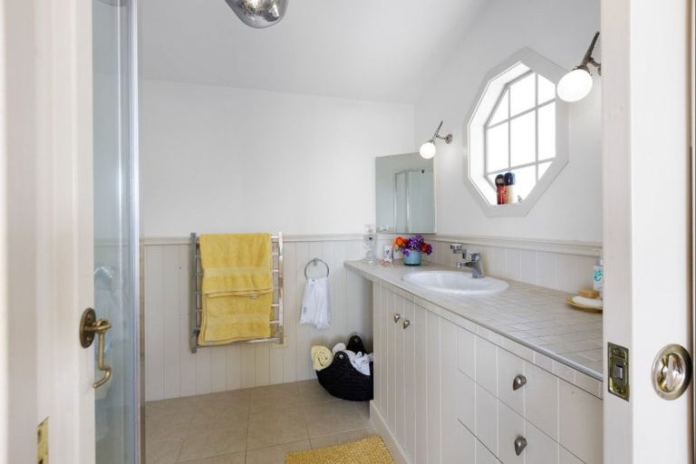 Photo of property in 12 Kahurangi Place, Snells Beach, 0920