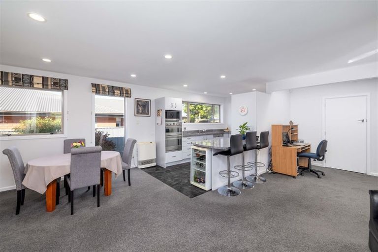 Photo of property in 65 Arthur Street, Upper Riccarton, Christchurch, 8041