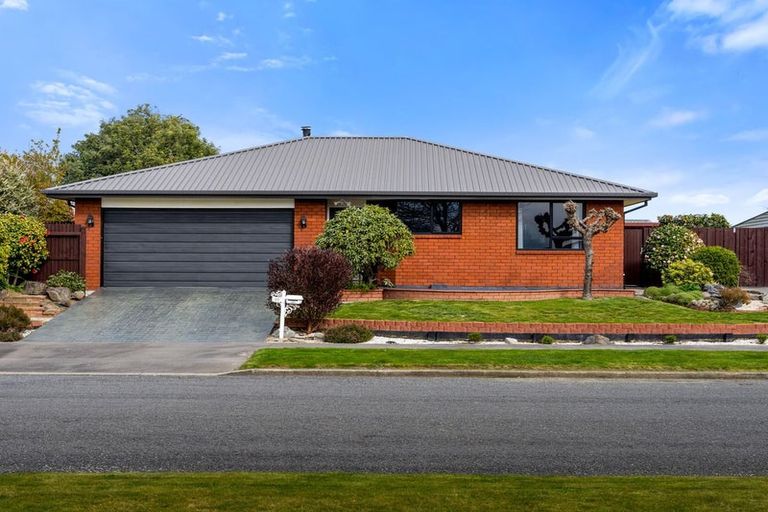 Photo of property in 92 Roydon Drive, Templeton, Christchurch, 8042