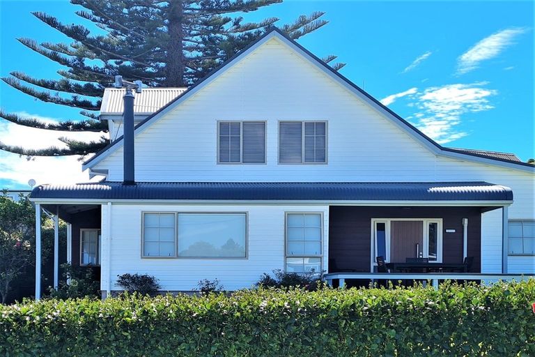 Photo of property in 90a Harbour View Road, Omokoroa, 3114
