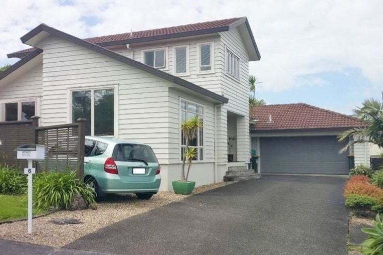 Photo of property in 6 Ponderosa Drive, Oteha, Auckland, 0632
