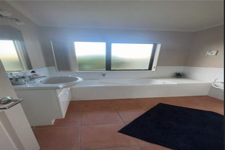 Photo of property in 16 Pompallier Estate Drive, Maunu, Whangarei, 0110