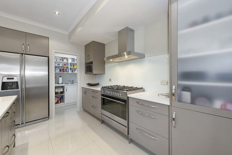 Photo of property in 4 Sutherland Court, Flagstaff, Hamilton, 3210