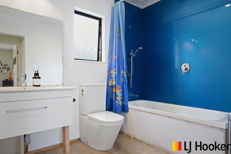 Photo of property in 35 Moloney Terrace, Pukekohe, 2120