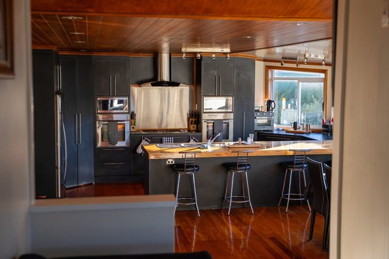 Photo of property in 32 Edna Street, Ocean View, Dunedin, 9035