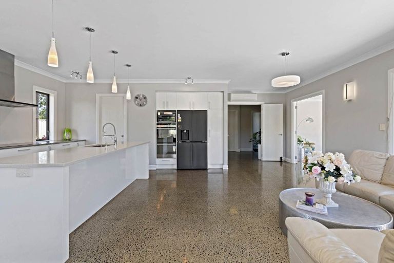 Photo of property in 166j Postman Road, Dairy Flat, Albany, 0794