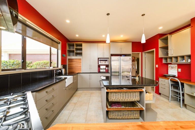 Photo of property in 44 Ihaka Street, Hokowhitu, Palmerston North, 4410