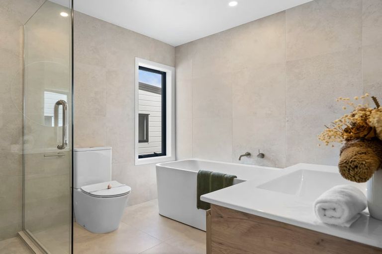 Photo of property in 38 Anchorage Drive, Karaka, Papakura, 2113