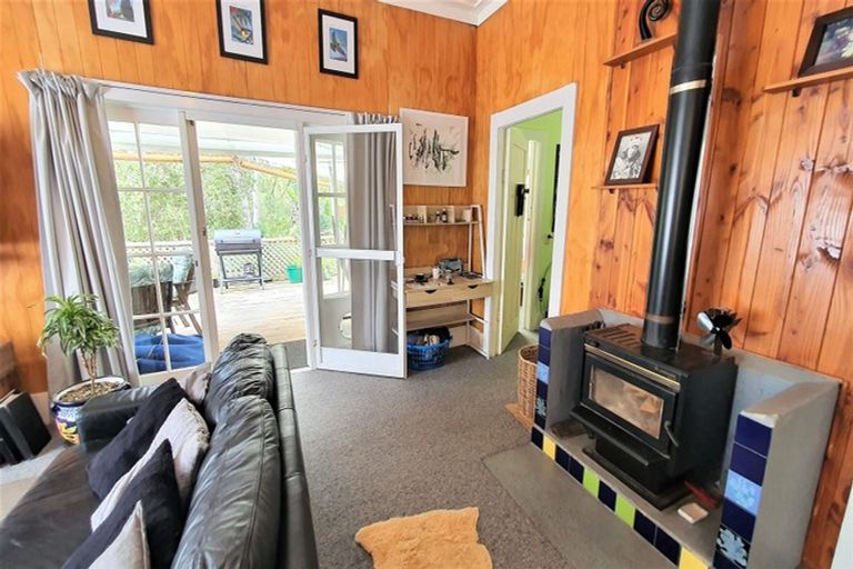 Photo of property in 21 Naumai Road, Tauhoa, Warkworth, 0984