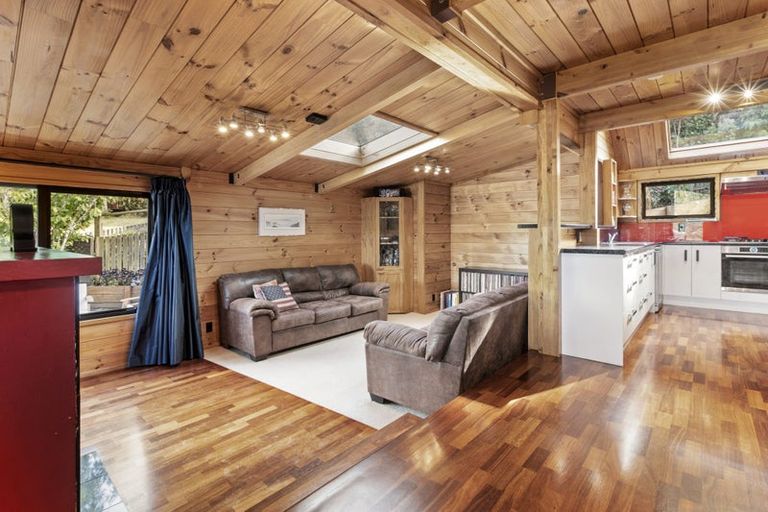 Photo of property in 56 David Crescent, Karori, Wellington, 6012