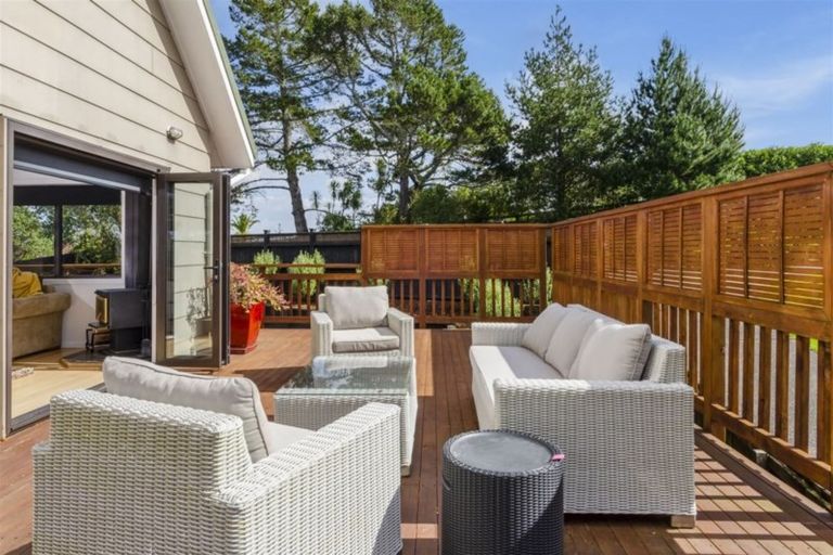 Photo of property in 42 Weza Lane, Kumeu, 0810