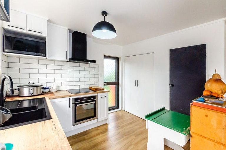 Photo of property in 10a Raukawa Street, Otaki, 5512