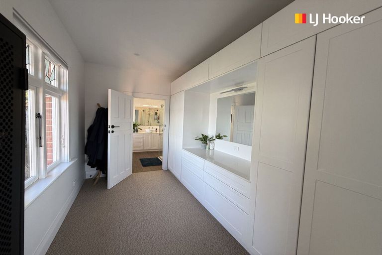 Photo of property in 104 Forbury Road, Saint Clair, Dunedin, 9012