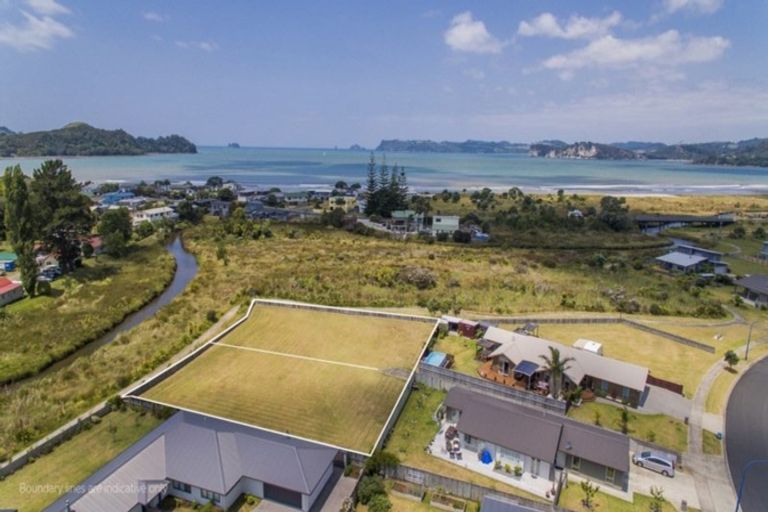 Photo of property in 305 Cook Drive, Whitianga, 3510