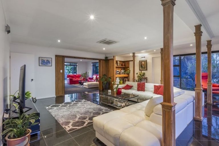 Photo of property in 1/1 Richmond Avenue, Northcote Point, Auckland, 0627