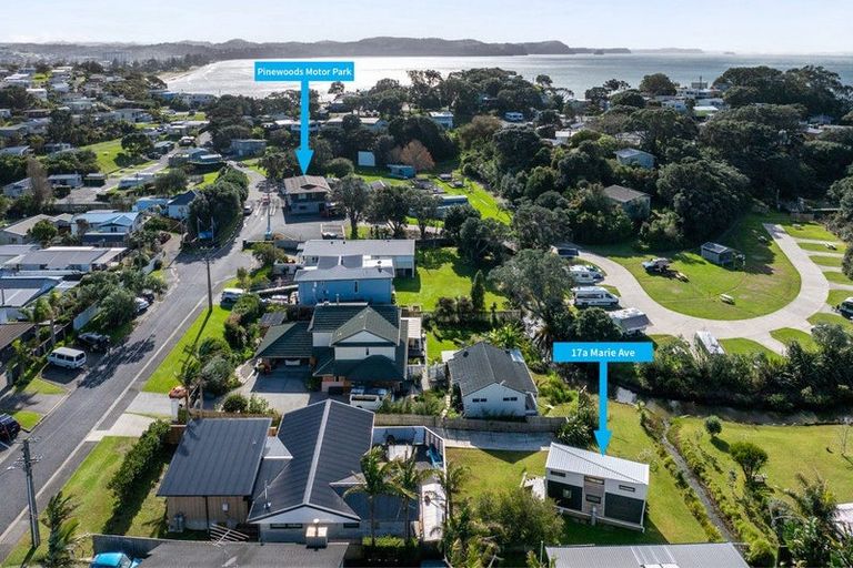 Photo of property in 17a Marie Avenue, Red Beach, 0932