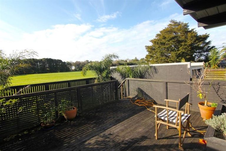 Photo of property in 3/62 Abbotts Way, Remuera, Auckland, 1050