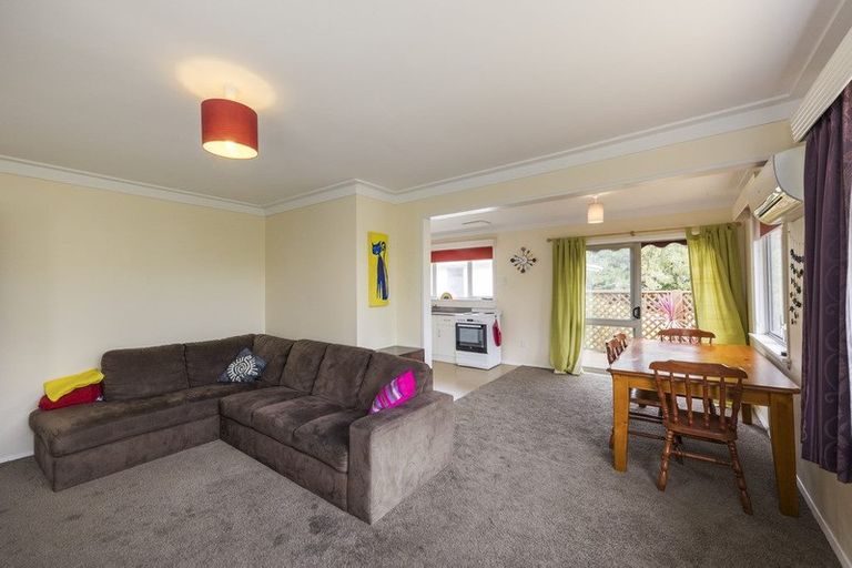 Photo of property in 32 Thomson Street, West End, Palmerston North, 4412